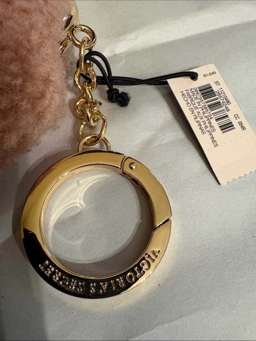 Victoria's Secret Soft Pink Shearling Coin Key Chain Pouch With Kiss Lock Closer